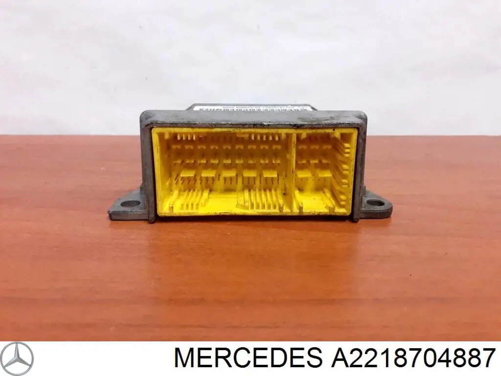 Módulo de control de airbag 2218702993 Mercedes
