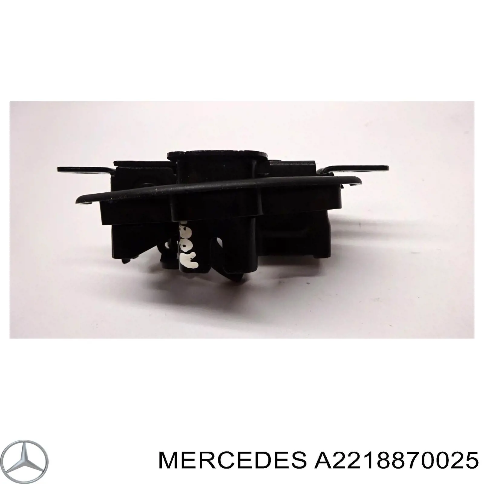  A2218870025 Mercedes