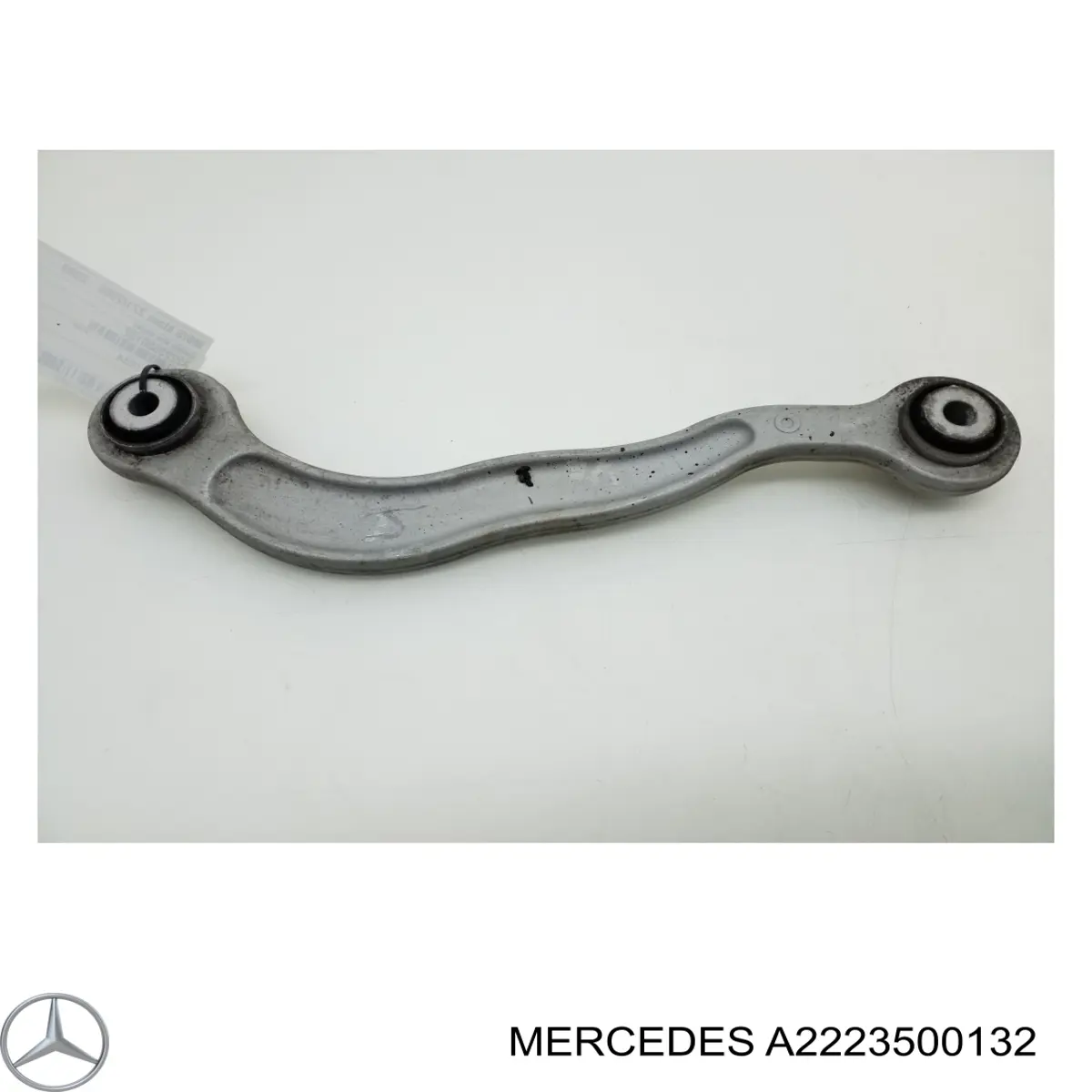 A2223500132 Mercedes brazo suspension trasero superior izquierdo