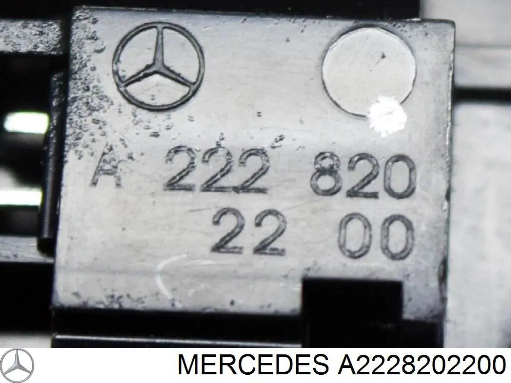 Comprar A2228202200 Mercedes Altavoz de la puerta delantera