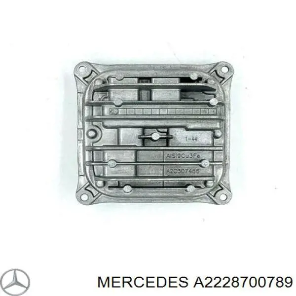 Módulo de control de luces de faros (ECU) Mercedes A2228700789
