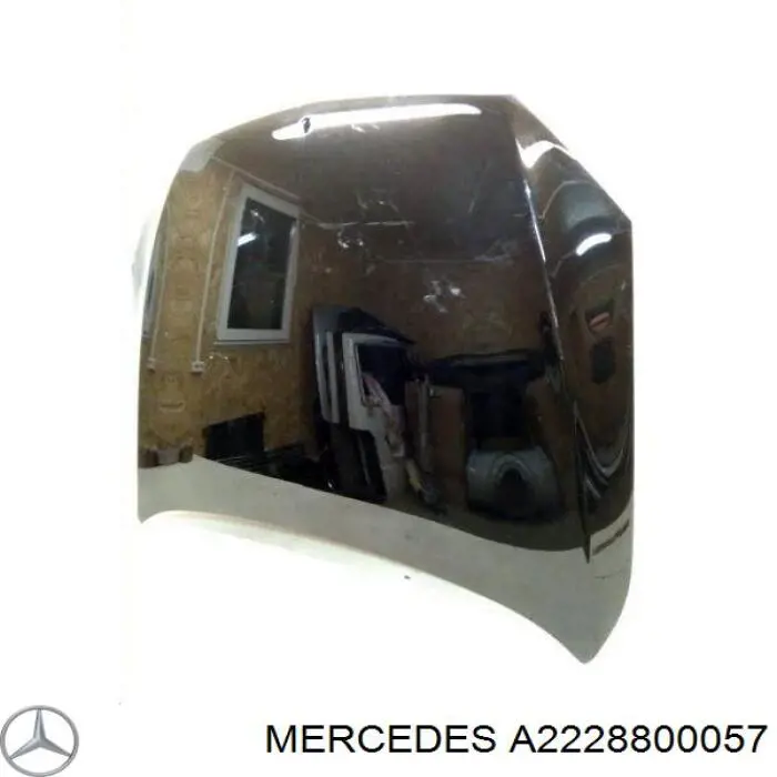 A2228800057 Mercedes capó del motor