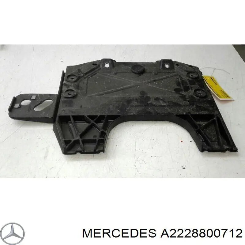 Soporte exterior izquierdo del parachoques trasero Mercedes A2228800712 precio, desde 78,04 EUR