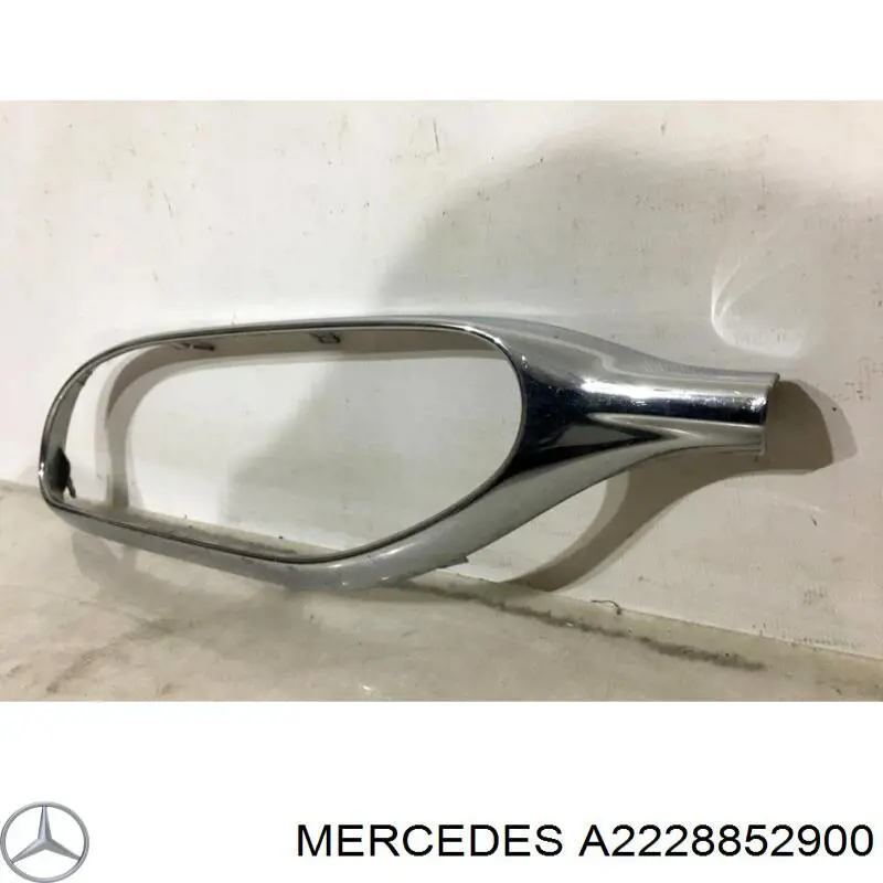 2228852900 Mercedes