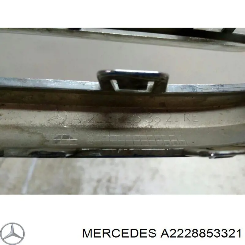 2228853321 Mercedes