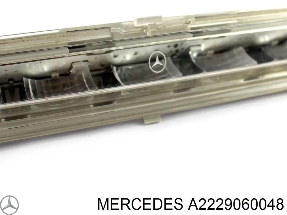 Comprar A2229060048 Mercedes Luz antiniebla trasera