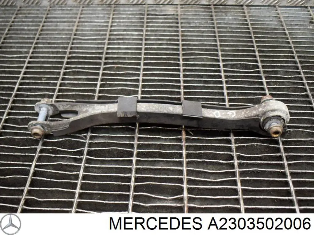 A2303502006 Mercedes barra transversal de suspensión trasera