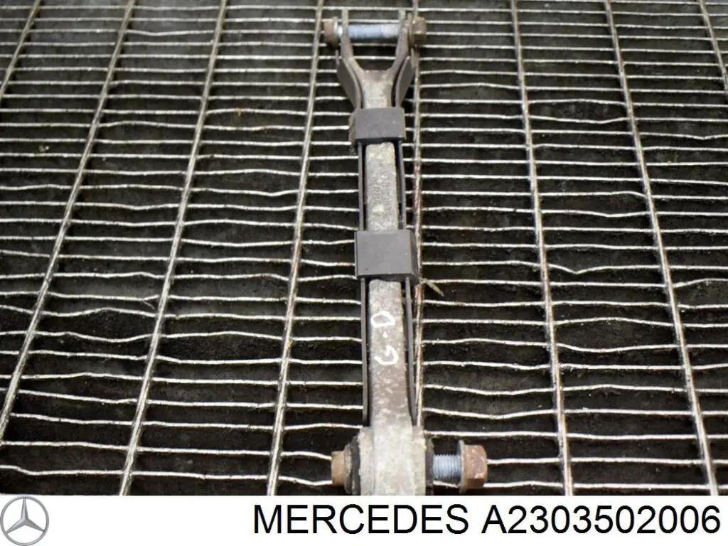 Barra oscilante, suspensión de ruedas, eje trasero Mercedes A2303502006 precio, desde 37,75 EUR