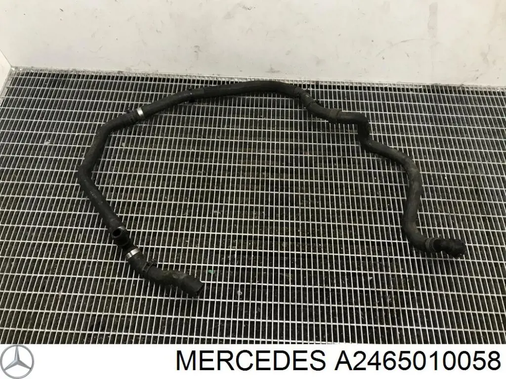 A2465010058 Mercedes tubería de radiador, tuberia flexible calefacción, inferior