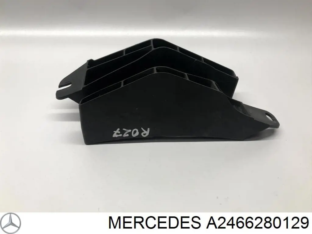 Soporte de panel frontal izquierdo Mercedes A2466280129 precio, desde 32,94 EUR