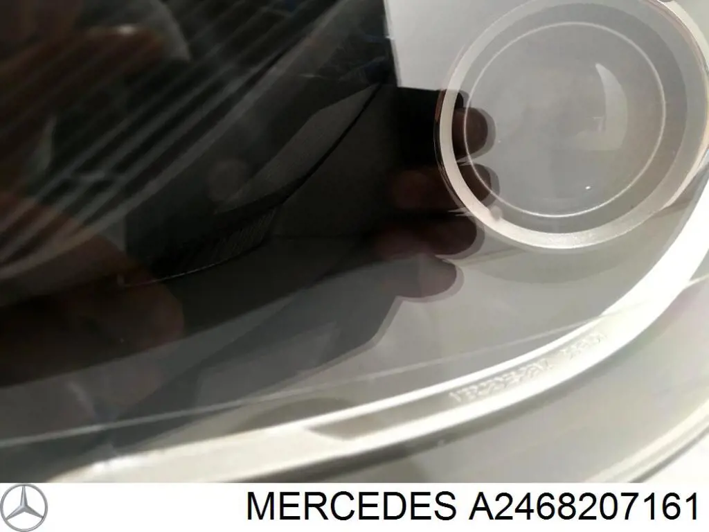 Faro izquierdo A2468207161 Mercedes