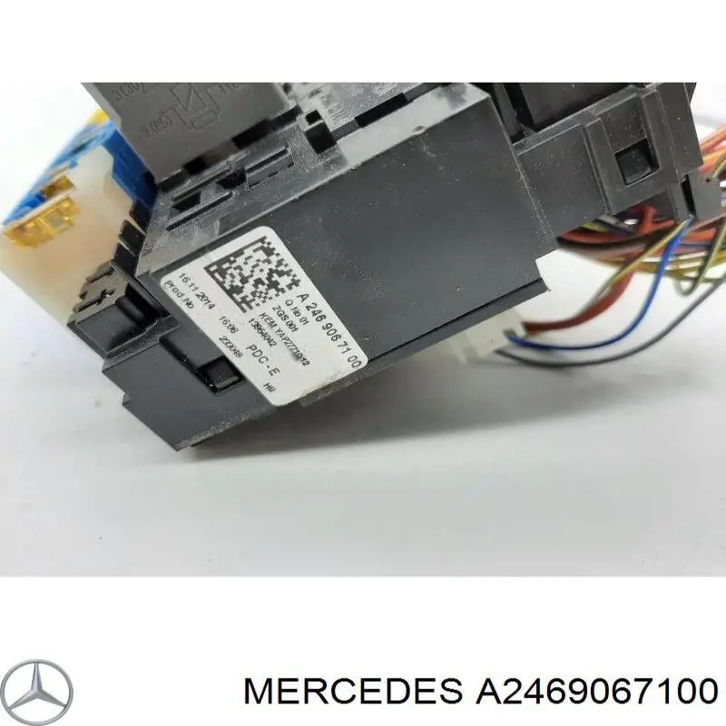 A2469067100 Mercedes caja de fusibles