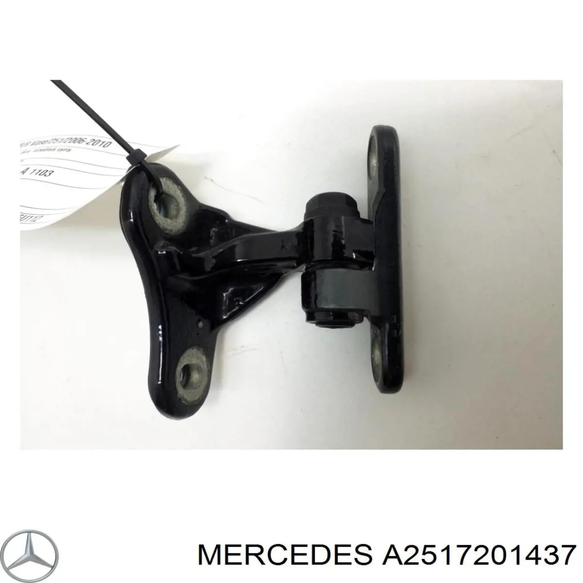 Bisagra delantera derecha Mercedes 2517201437