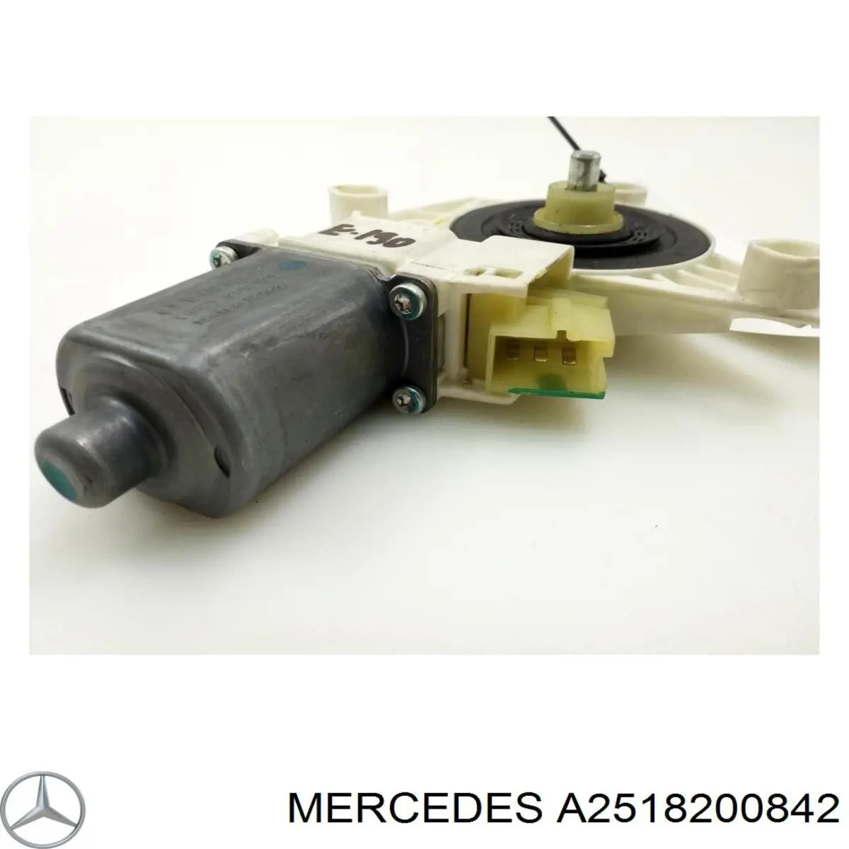 Motor del elevalunas de la puerta delantera derecha Mercedes A2518200842 precio, desde 41,65 EUR