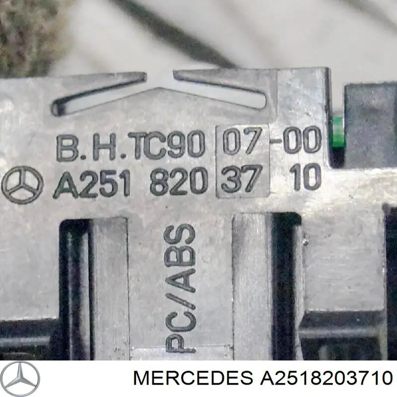 A2518203710 Mercedes 