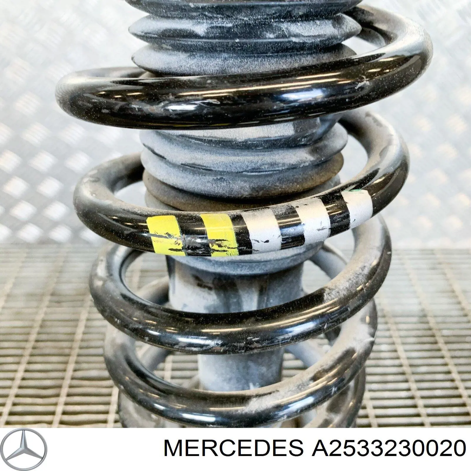 A2533230020 Mercedes Soporte del amortiguador delantero