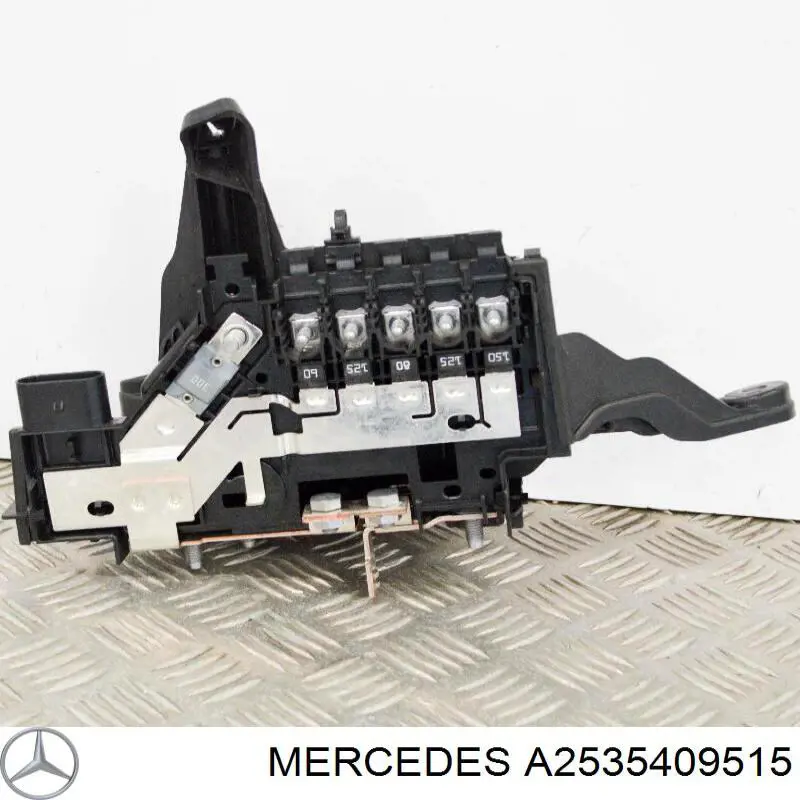 Caja reles Mercedes A2535409515