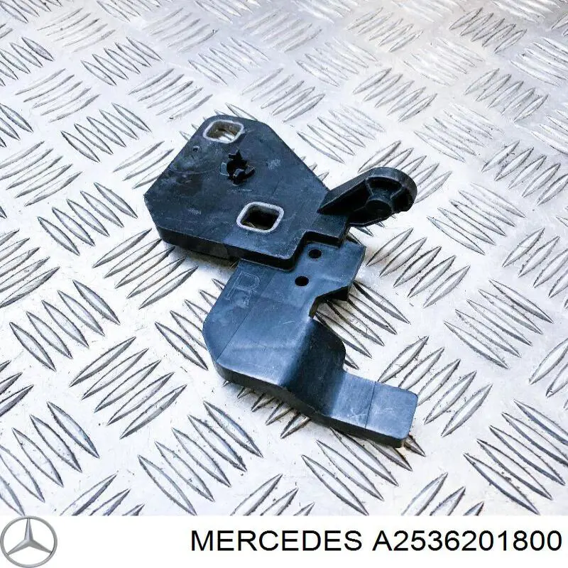 Comprar A2536201800 Mercedes Soporte de fijación del faro delantero derecho
