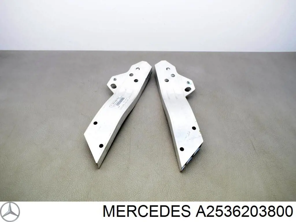Refuerzo de parachoques delantero Mercedes A2536203800 precio, desde 154,28 EUR