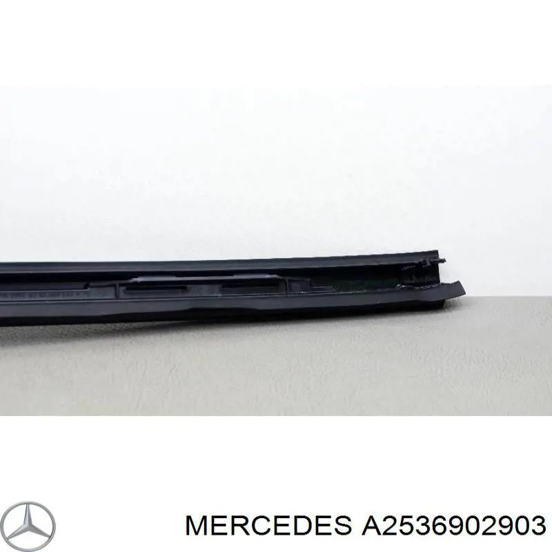2536902903 Mercedes 