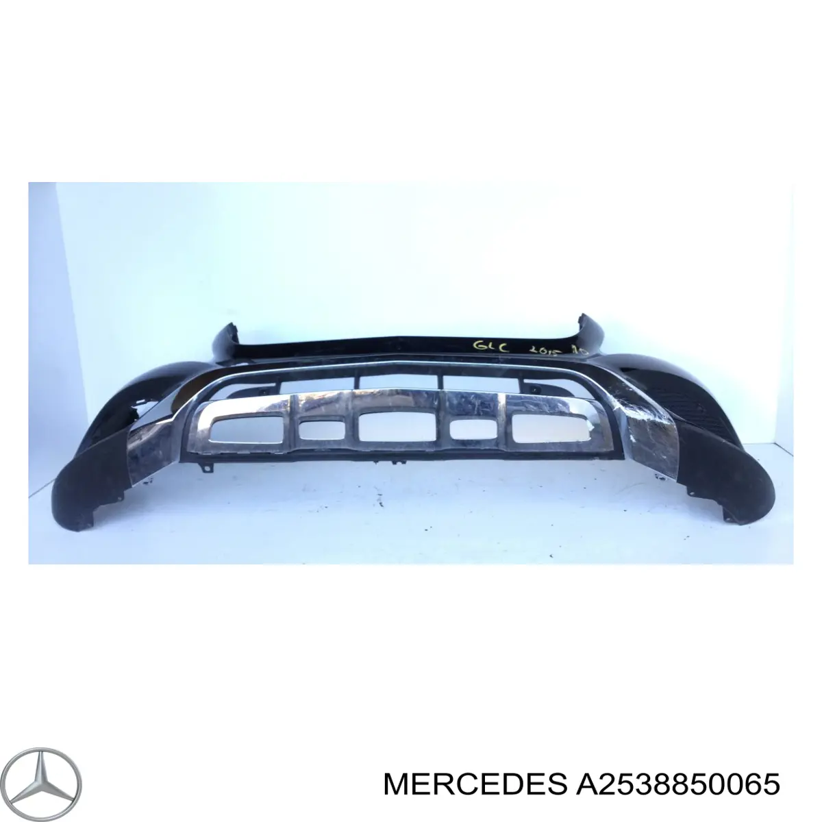 Soporte central del parachoques delantero Mercedes A2538850065 precio, desde 62,56 EUR