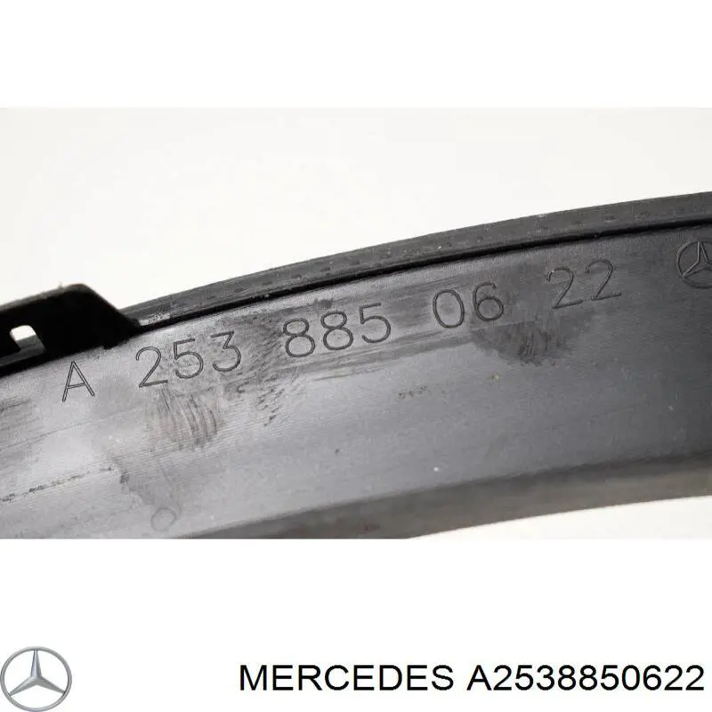 Cubierta del paso de rueda, delantero derecho para Mercedes GLC (X253)