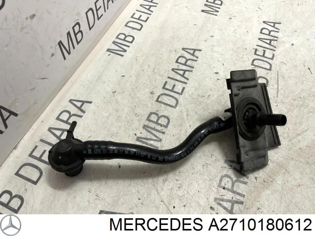 2710180612 Mercedes tubo de ventilacion del carter (separador de aceite)