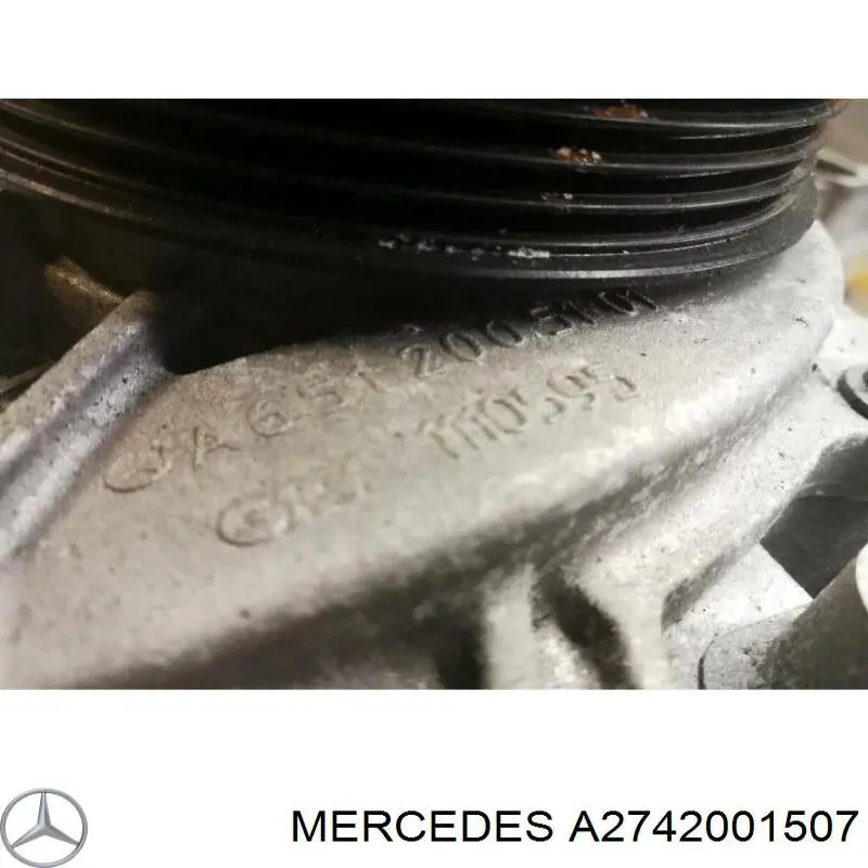 Bomba de agua A2742001507 Mercedes