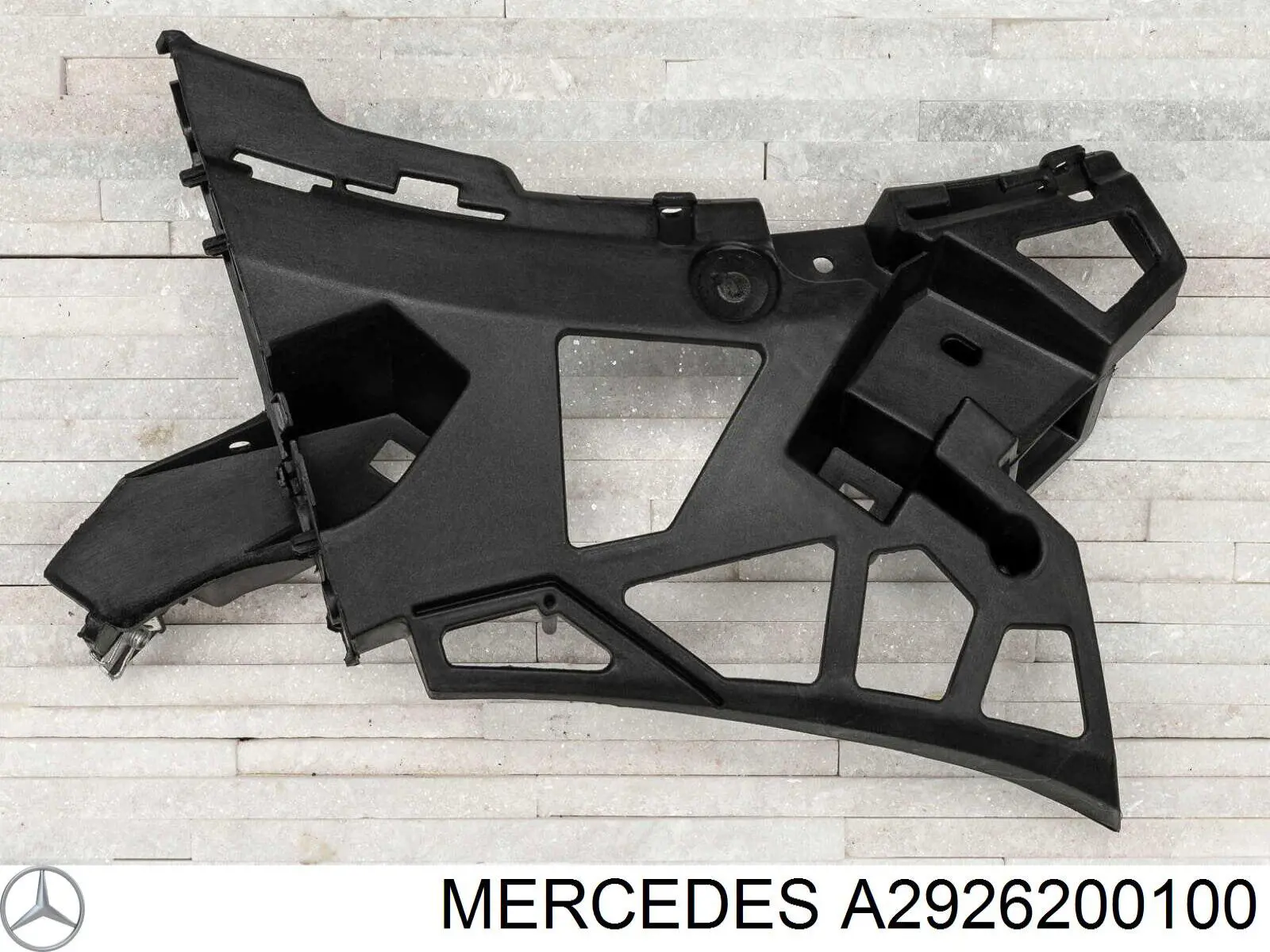 Soporte izquierdo del radiador (panel de montaje de faros) Mercedes A2926200100 precio, desde 62,43 EUR