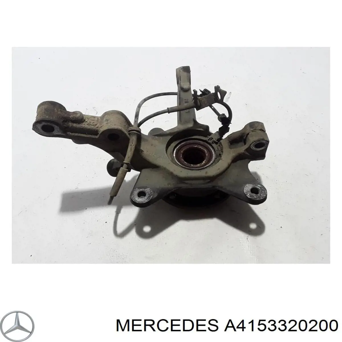 Mangueta delantera derecha Mercedes A4153320200 precio, desde 133,58 EUR