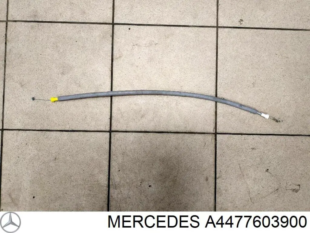 Comprar A4477603900 Mercedes Cable de apertura de puerta lateral corrediza