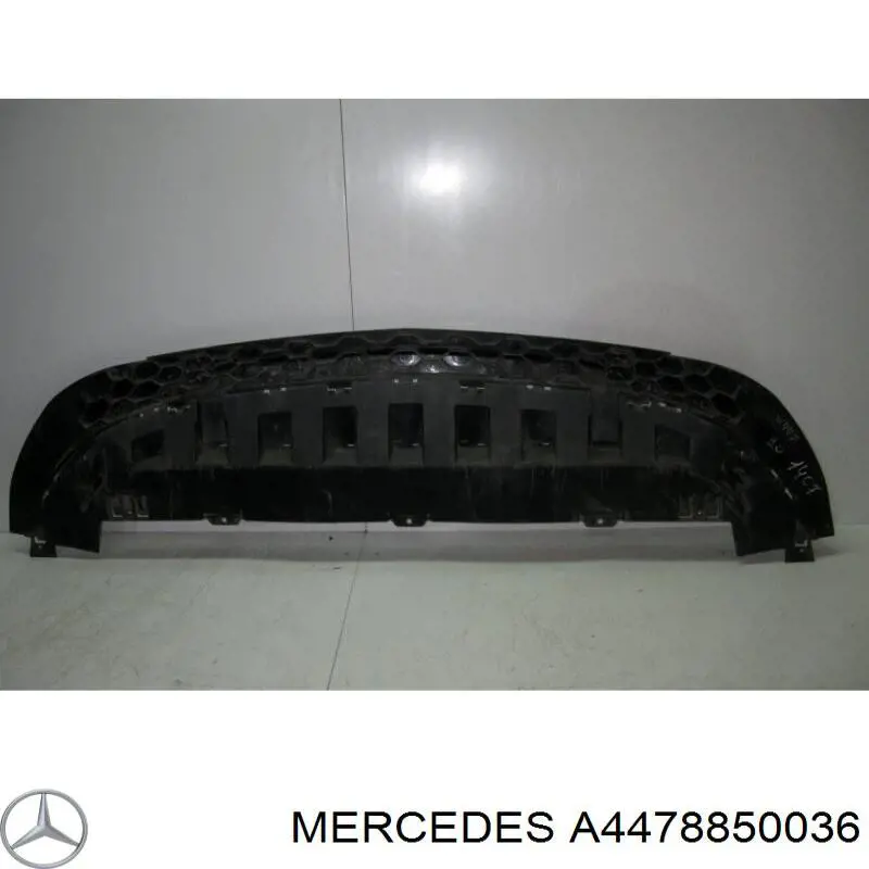 Protector de parachoques delantero A4478850036 MERCEDES