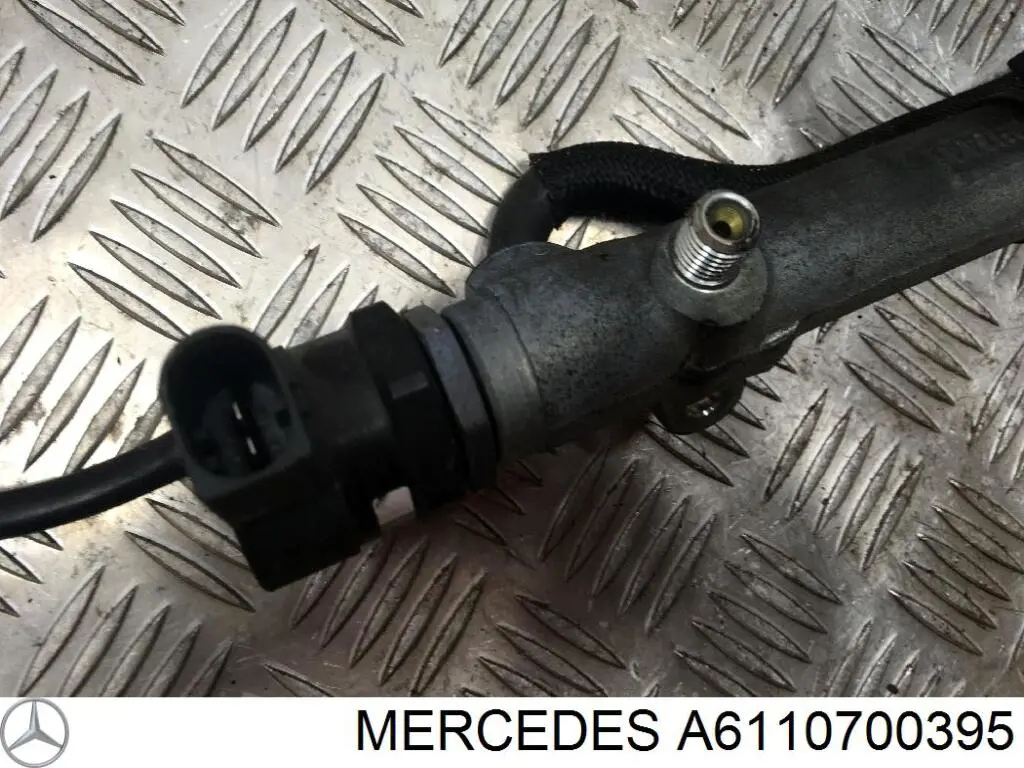 Comprar 6460701095 Mercedes Rampa de combustible