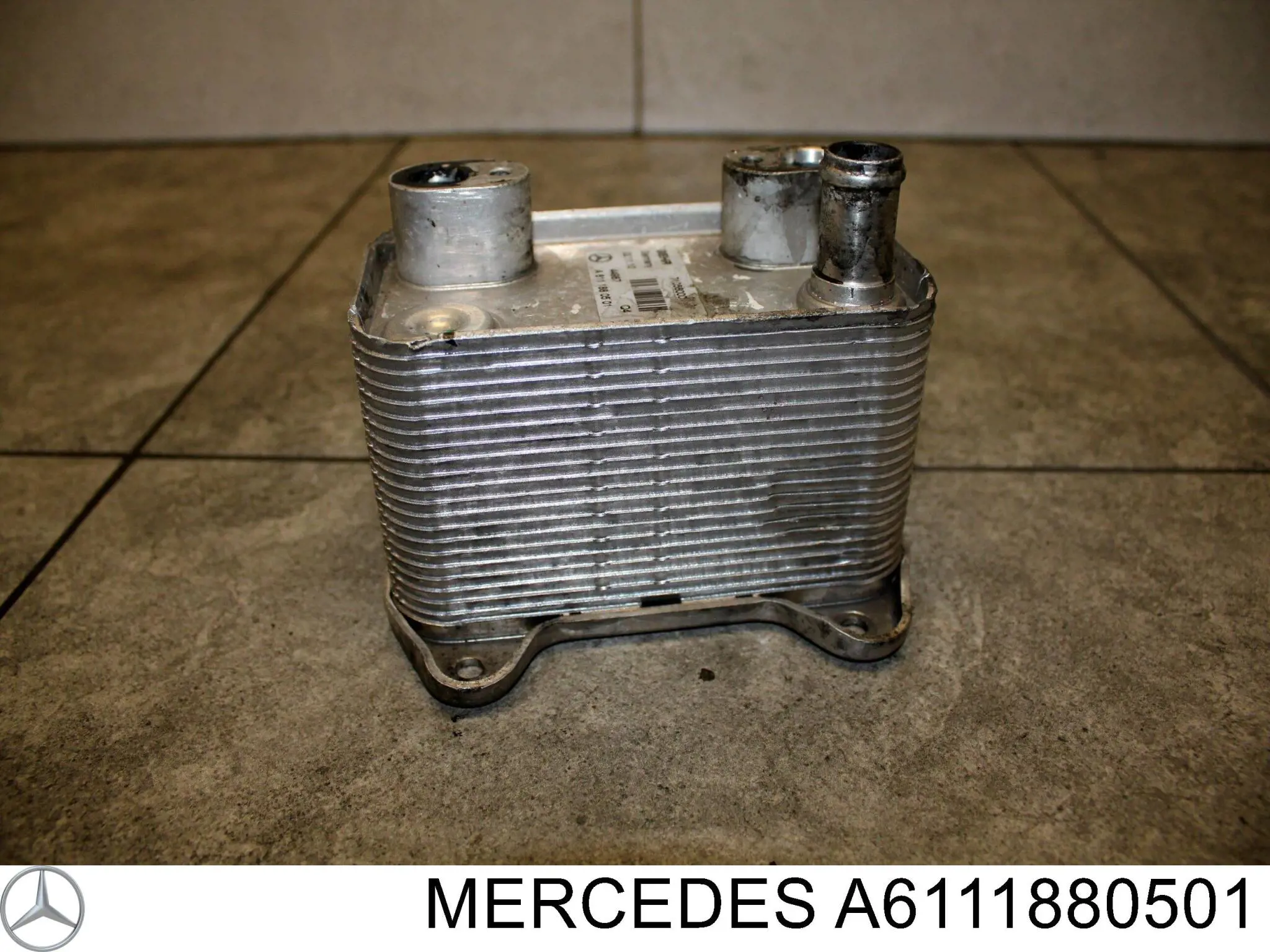 A6111880501 Mercedes radiador de aceite