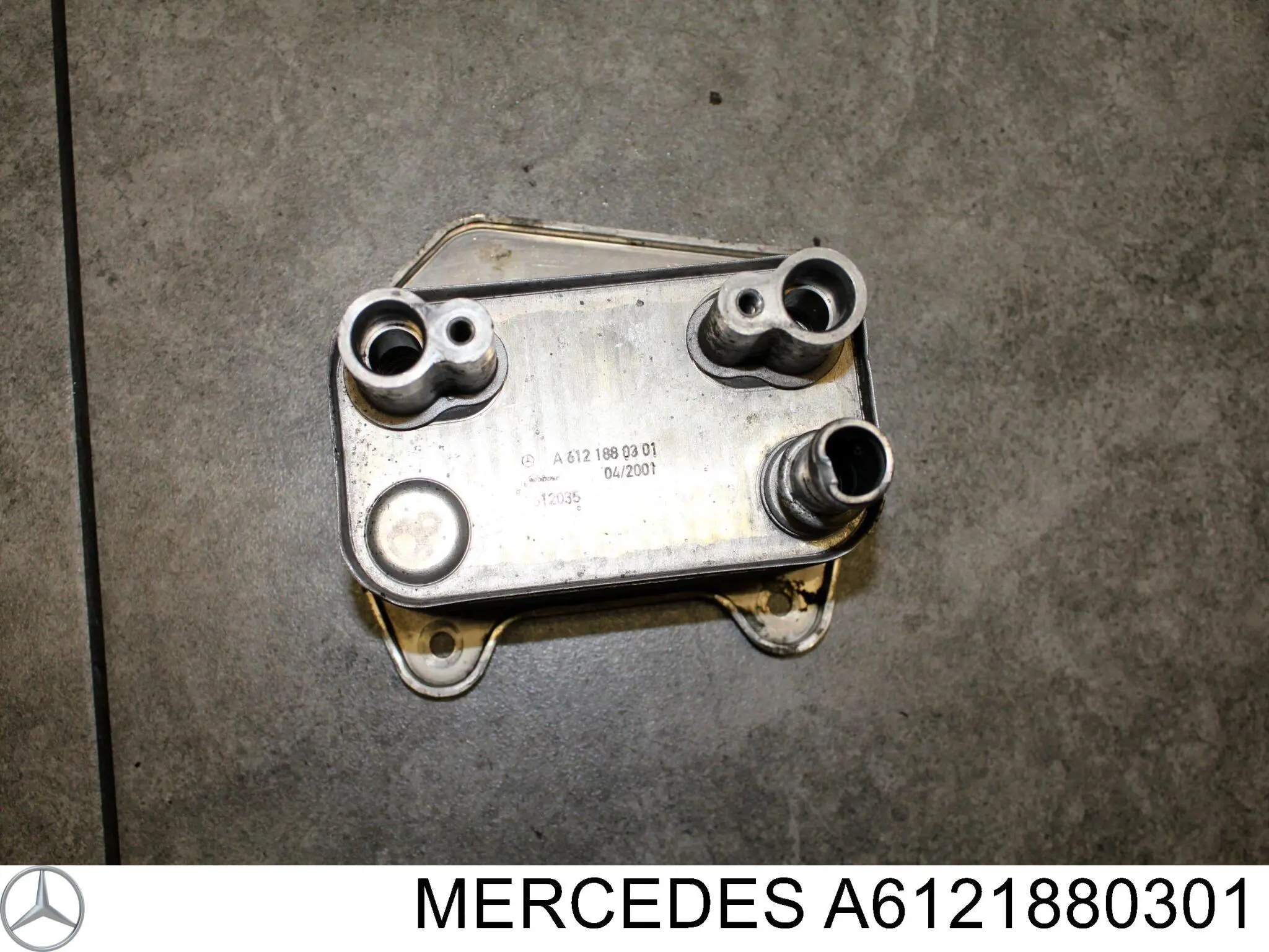 Comprar A6121880301 Mercedes Radiador de aceite