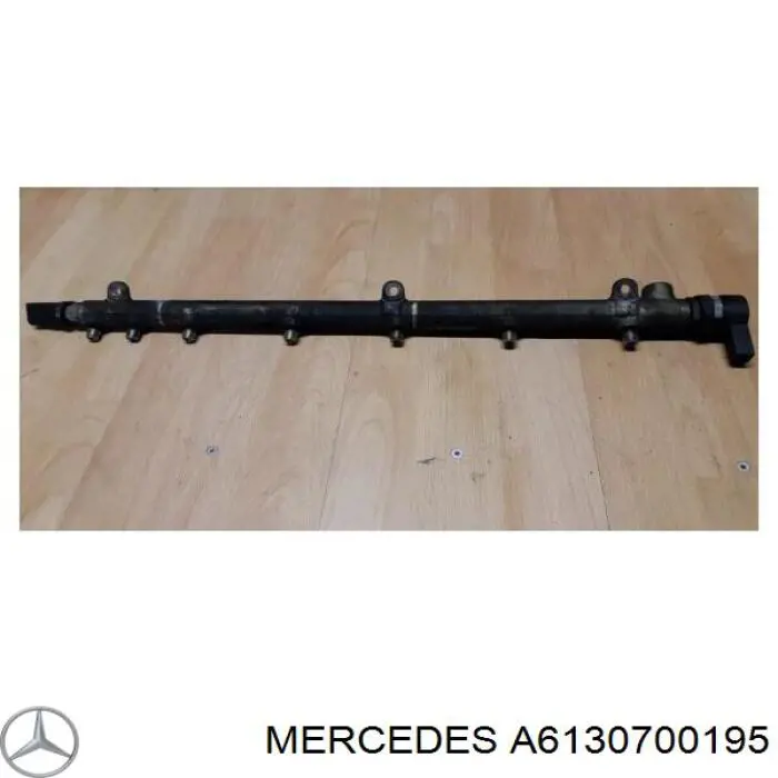 Rampa de combustible A6130700195 Mercedes