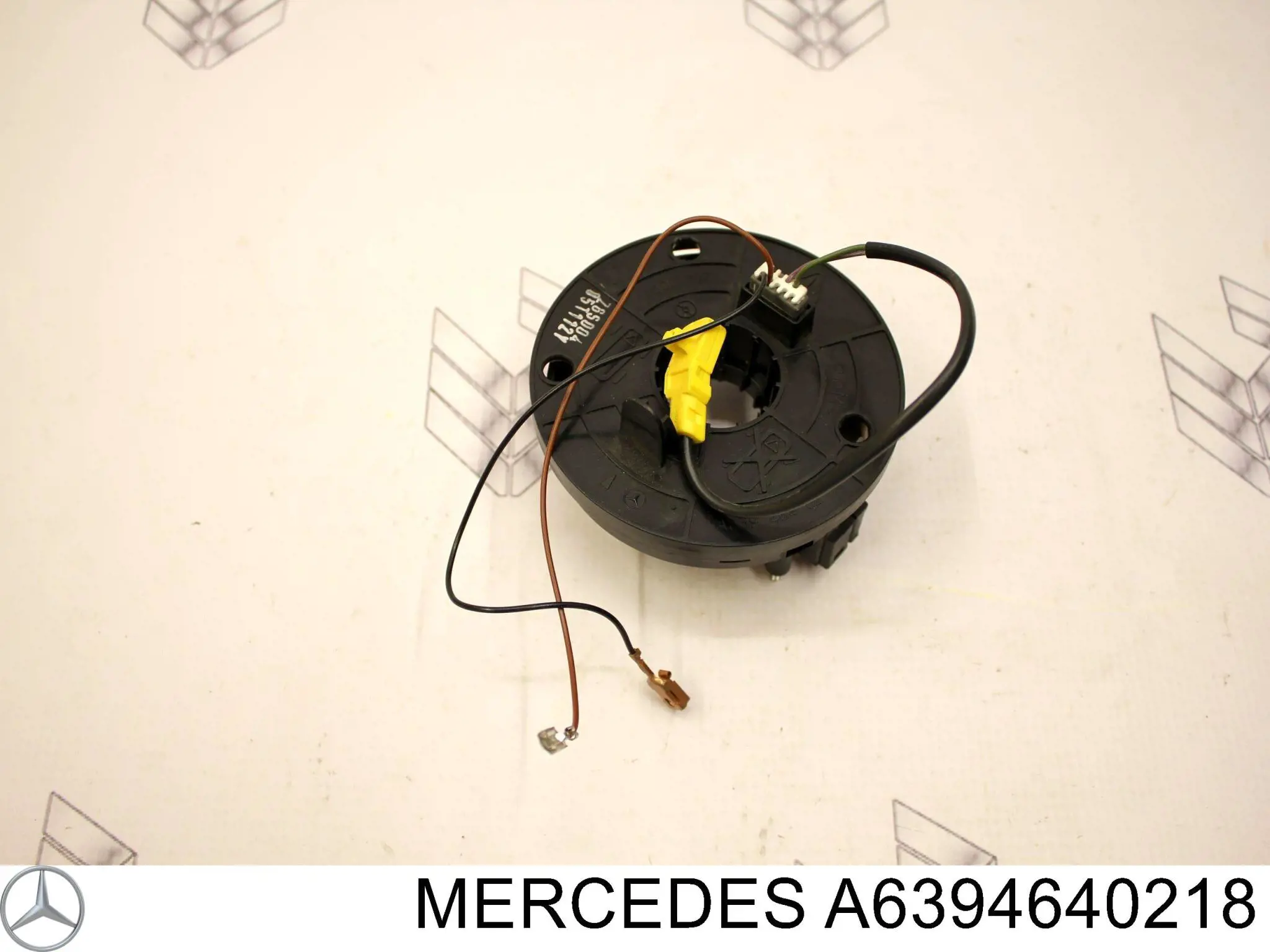 Anillo de contacto del volante Mercedes A6394640218 precio, desde 88,57 EUR
