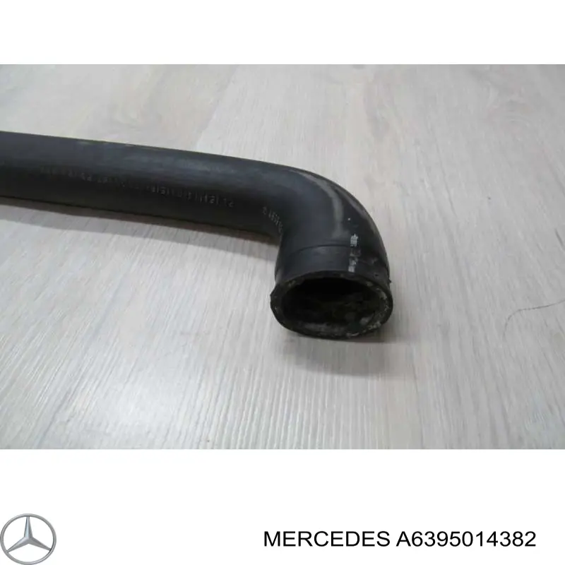 Comprar 30068 Metalcaucho Manguera superior del radiador