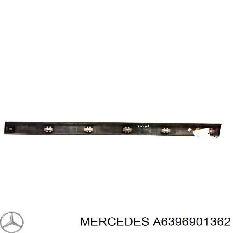 A6396901362 Mercedes moldura de puerta corrediza