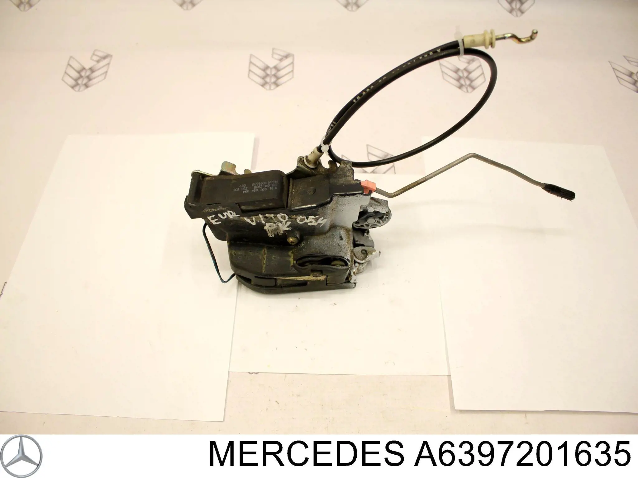 A6397201635 Mercedes cerradura de puerta delantera izquierda