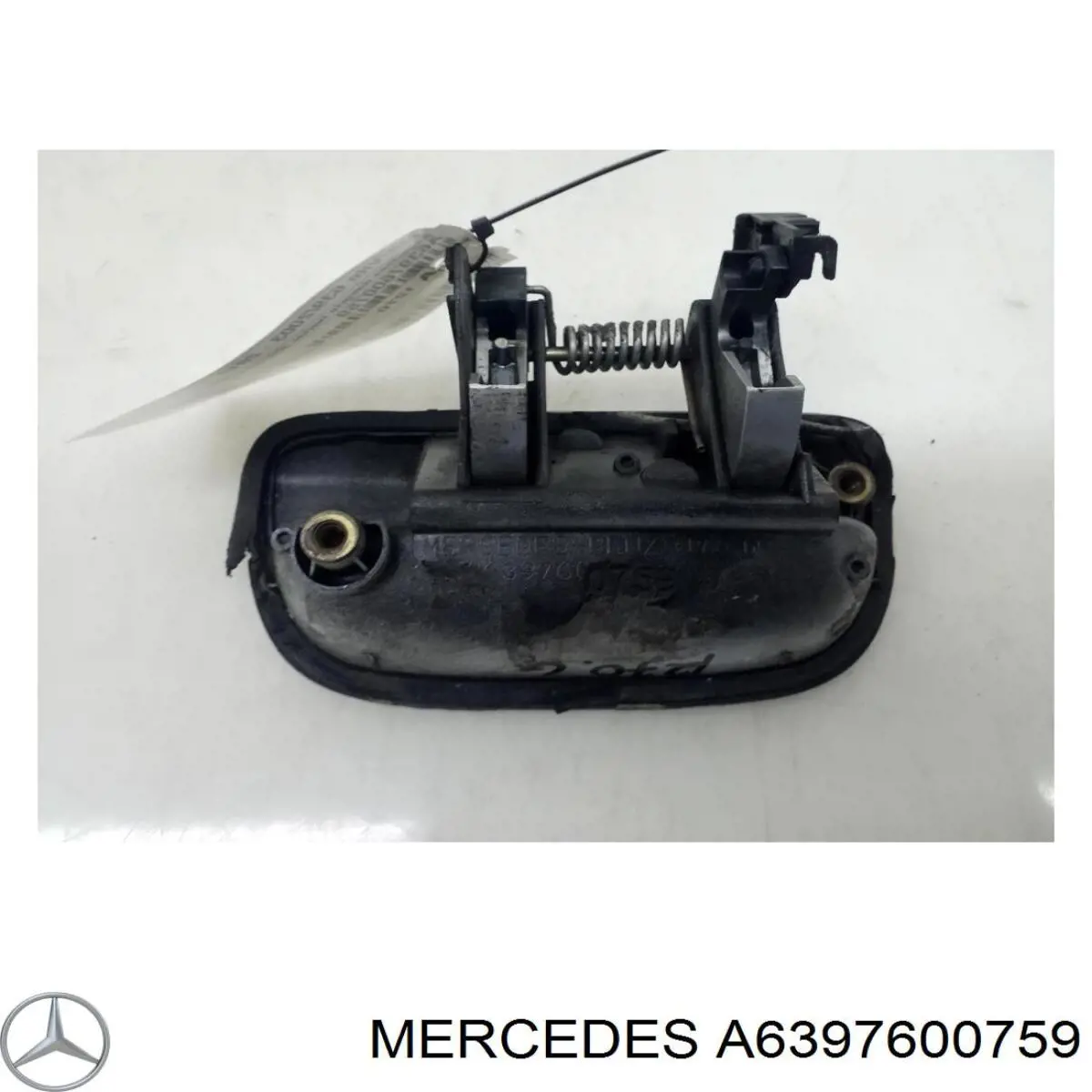 Tirador de maletero exterior Mercedes A6397600759 precio, desde 26,00 EUR