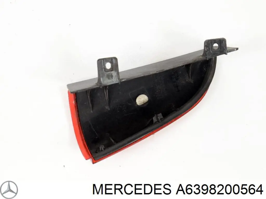 Piloto trasero izquierdo superior Mercedes A6398200564 precio, desde 29,04 EUR