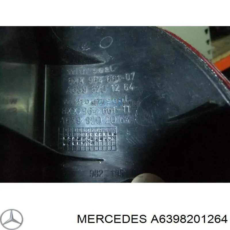 A6398201264 Mercedes piloto posterior izquierdo superior