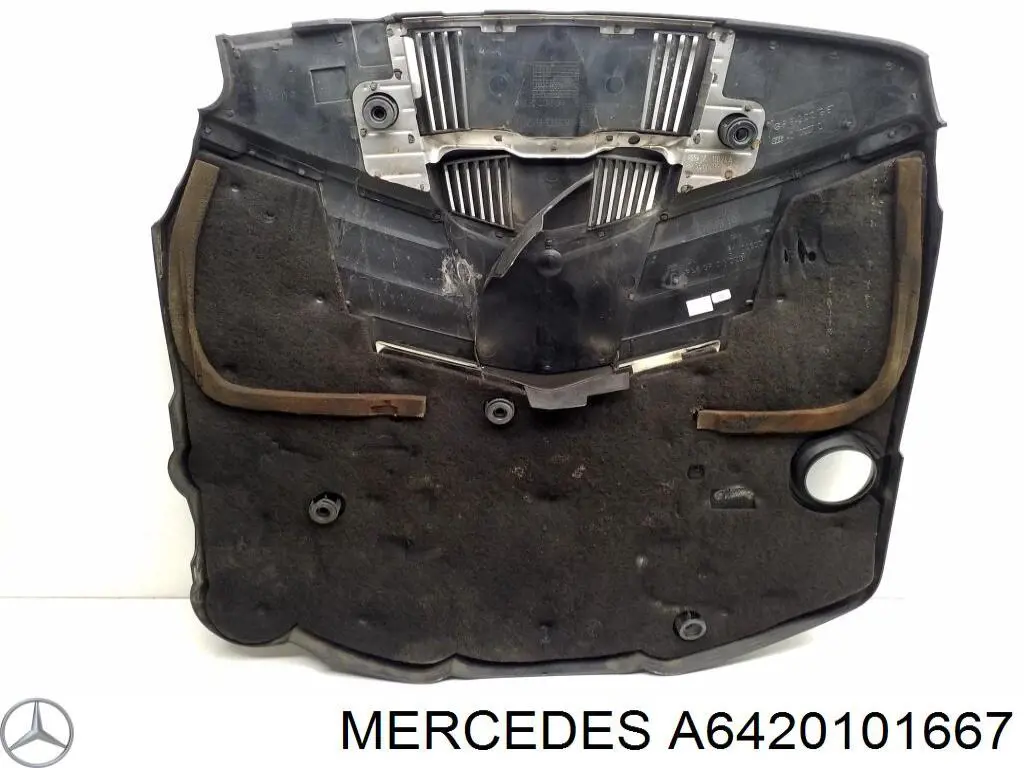 Cubierta decorativa del motor Mercedes A6420101667 precio, desde 121,97 EUR