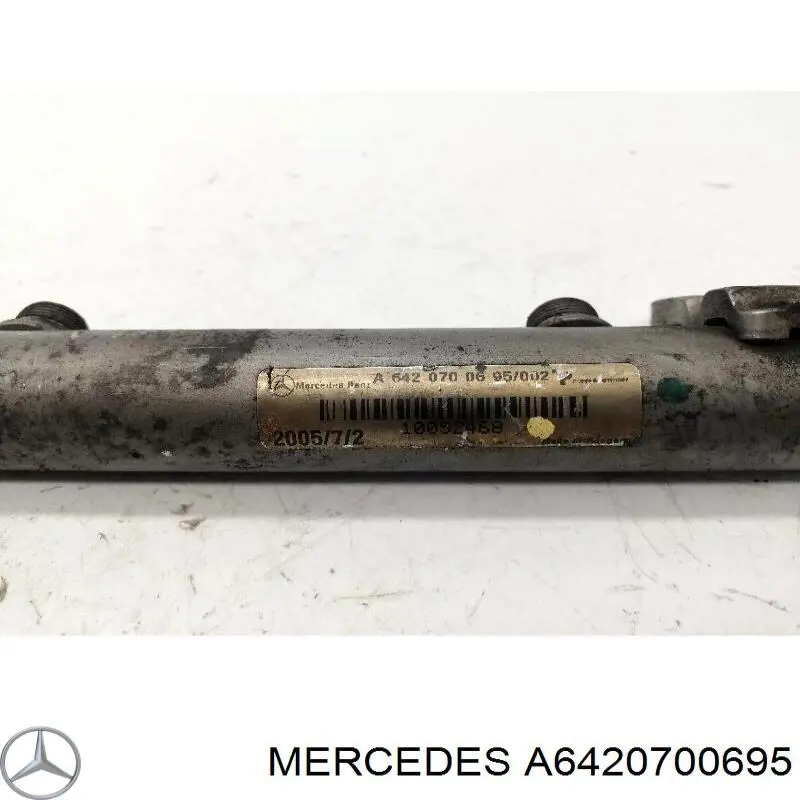 Comprar A6420700695 Mercedes Rampa de combustible derecha