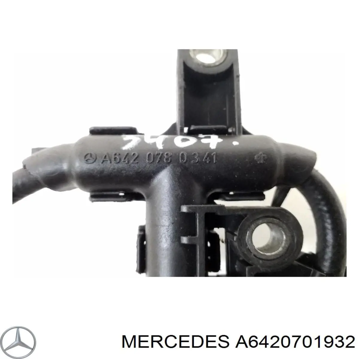 Tubería de retorno de combustible de los inyectores Mercedes 6420703032 precio, desde 65,39 EUR