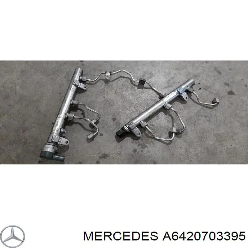 A6420703395 Mercedes rampa de inyectores izquierda