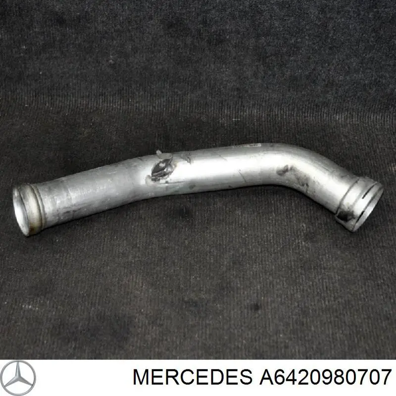 A6420980707 Mercedes tubo flexible de aire de sobrealimentación superior