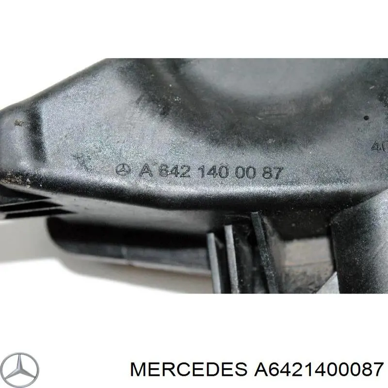 Resonador del filtro de aire A6421400087 Mercedes