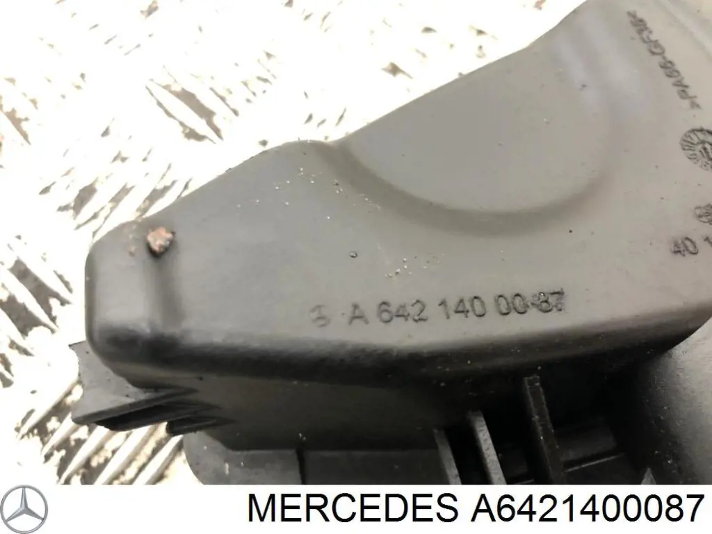 Resonador del filtro de aire Mercedes A6421400087 precio, desde 27,59 EUR